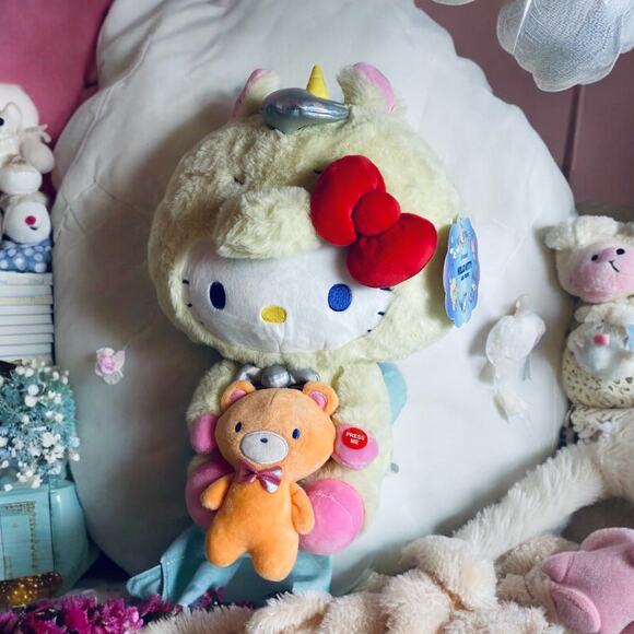 NWT Hello Kitty Light Up Unicorn 13” Stuffed Animal Plush Toy Teddy Bear Friends - Picture 4 of 9